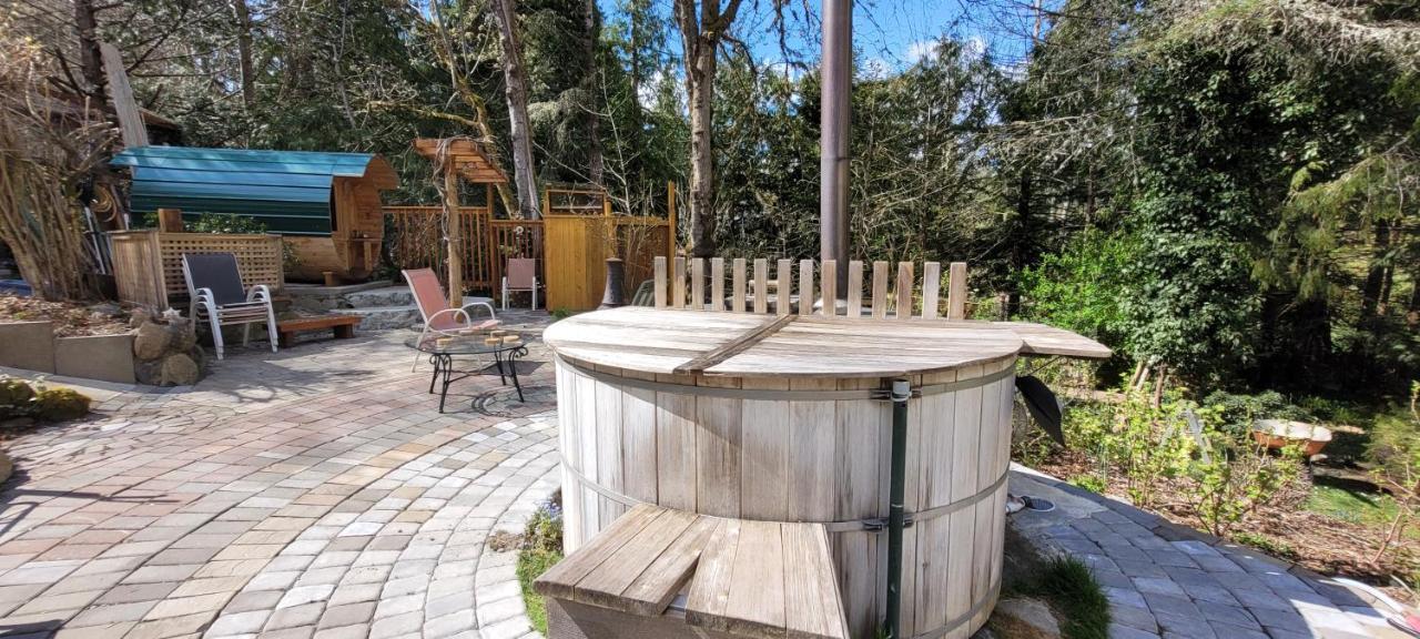 Гостевой дом Sacred Pilgrimage Studio Metchosin Экстерьер фото
